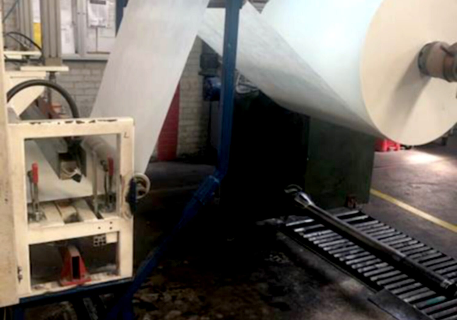 Roll converting polyester